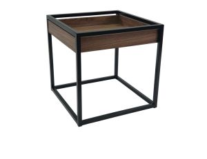 Nevada pöytä kololla